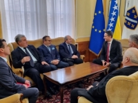 BEĆIROVIĆ RAZGOVARAO SA DELEGACIJOM UDRUŽENJA GENERALA BiH: Bilo je govora o pitanjima procesuiranja ratnih zločina
