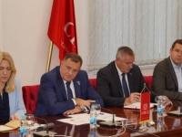 RADNA NEDJELJA: Dodik danas s partnerima o raspodjeli...