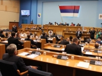 JOŠ JEDAN DODIKOV UDAR NA DRŽAVU: Narodna skupština Republike Srpske usvojila Zakon o nepokretnoj imovini RS!