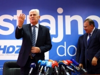 DRAGAN ČOVIĆ OSOKOLJEN KOALICIJOM SA OSMORKOM: Što važi za hrvatski klub u Domu naroda, ne važi za bošnjački!
