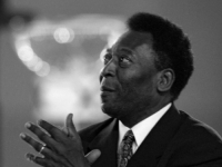 ODLAZAK LEGENDE: Preminuo je Pele, jedan od najboljih fudbalera svih vremena