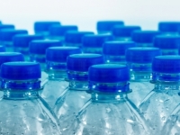 OČITOVALI SE NAKON NADZORA: Inspekcija se oglasila o kontroli flaširanih voda, firmama zabranjena proizvodnja i prodaja vode