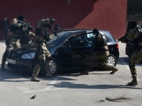 DETALJI POLICIJSKE AKCIJE 'FALCON': Više osoba uhapšeno, raspisana potraga za tri lica