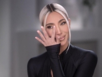 KIM KARDASHIAN U SUZAMA O PROBLEMIMA: 'Suroditeljstvo je teško, svarno je je*eno teško' (FOTO)