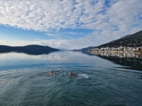 A KO BI DRUGI: Nekoliko sati prije Nove godine, evo ko je 'zatvorio sezonu kupanja' u Neumu