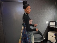 MODNA TRANSFORMACIJA: Michelle Obama iz strogih krojeva 'uskočila' u hrabre trendy kombinacije (FOTO)