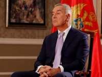 MILO ĐUKANOVIĆ TVRDI: 'Postoji želja da se prolongira institucionalna nefunkcionalnost kako bi se Crna Gora pripojila susjednoj državi'