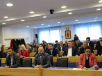 TAČNO U PODNE: Na današnjoj sjednici Skupštine odluka o potvrđivanju Vlade...