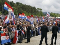 BEZ OBZIRA NA ZABRANE: Hrvatska dala pare za obnovu ustaškog spomenika u Bleiburgu