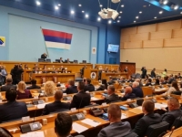 PREOKRET U BANJOJ LUCI: Izbor delegata u Vijeće naroda RS odgođen za sutra