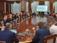 ODRŽANA PRVA SJEDNICA VLADE RS-a: Za potpredsjednike izabrani...