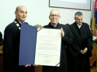 'SB' NA SVEČANOSTI: Promocija počasnog doktora, ambasadora i deset profesora emeritusa UNSA (FOTO+VIDEO)