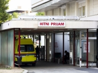 SAOBRAĆAJNA NESREĆA U BLIZINI OMIŠA: Vozilo sletjelo s ceste, četiri osobe teško povrijeđene