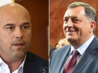DODIK ZADOVOLJNO TRLJA RUKE: Njegov savjetnik Milan Tegeltija nahvalio 'Osmorku'