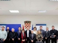 SVEČANO POTPISANO: Za projekte povratka Hrvata u BiH susjedi osigurali...