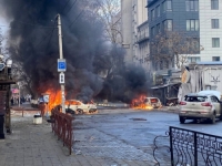 NASTAVLJENO TERORISANJE: Ruski napad na civile na Badnjak u oslobođenom Hersonu, osam mrtvih