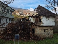 SRAMOTA I NEMAR VLASTI: U Banjoj Luci se srušio nacionalni spomenik Bosne i Hercegovine