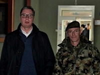 PODIZANJE BORBENOG MORALA: Aleksandar Vučić obišao vojsku na jugu Srbije, pa se oglasio na Instagramu...