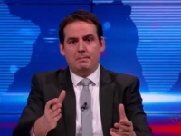 URNEBESNO: Pogledajte kako je Kesić ismijao Vučićev novogodišnji intervju (VIDEO)