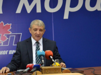 OJ, MILANE: Podnio ostavku na sve funkcije u PDP-u