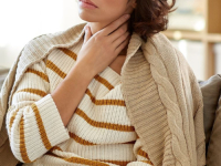 UVIJEK NEUGODNA - GRLOBOLJA: Sedam prirodnih načina kako umiriti grlo preko noći