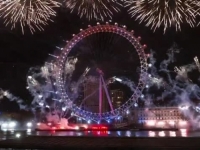 OVO VRIJEDI POGLEDATI: London spektakularnim novogodišnjim vatrometom odao počast Ukrajini (VIDEO)