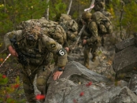 POSTAJU NAJJAČA EVROPSKA VOJNA SILA: Kupuju najmodernije tenkove, haubice, borbene avione, HIMARS-e... (FOTO)