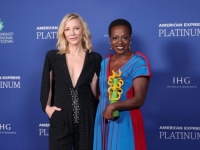 KRALJICA CRVENOG TEPIHA: Cate Blanchett sve je zadivila odabirom modne kombinacije na filmskom festivalu u Palm Springsu (FOTO)