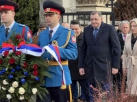 DNO DNA: Dodik dodjeljuje zlatnike bebama rođenim na dan rođenja 'najvoljenije Republike'