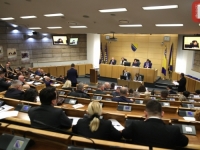 BURNO NA SJEDNICI: Uremović i Novaliću verificirani mandati, Raguž se pobunio zbog entitetskog premijera