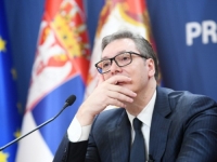 VUČIĆ MALTRETIRA ČLANOVE SVOJE STRANKE: 'Halo, samo da ti zahvalim što me nisi podržao...' 