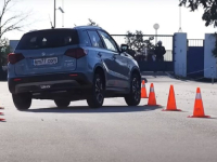 VRHUNSKI SLALOM: Suzuki Vitara iznenadila na testu izbjegavanja losa (VIDEO)