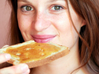 MOŽE LI MED ZAMIJENITI ŠEĆER?: Naučnici donijeli 'presudu'