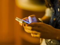 POGAĐAJTE KOJI BI TO MOGAO BITI: Za generaciju Z postoji samo jedan telefon, zbog čega Android ima ozbiljan problem