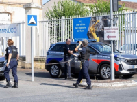 STRAVA U FRANCUSKOJ: Učenik tokom nastave nasmrt izbo profesoricu