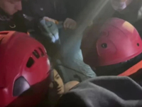 NAKON VIŠESATNE AKCIJE: Iz ruševina u Turskoj spašen 19-godišnji mladić (VIDEO)