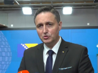 'BiH SE NALAZI NA RASKRSNICI': Denis Bećirović otkrio detalje razgovora u Bruxellesu