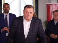 DODIK PONIŽAVA KONAKOVIĆA I NIKŠIĆA: 'Ne znam ko će U IME MUSLIMANA biti u novom rukovodstvu OSA-e. Osmica me je stavio na najviši rang praćenja, a RS...!'