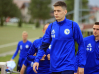TAKO TVRDE INSAJDERI: Dennis Hadžikadunić mogao bi se pridružiti Edinu Džeki