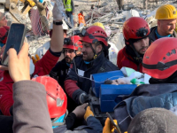 JOŠ JEDNO ČUDO U TURSKOJ: Dječak (8) spašen iz ruševina 155 sati nakon zemljotresa