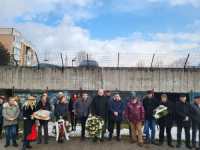GODIŠNJICA MASAKRA NA DOBRINJi: Tužno sjećanje na devet poginulih Sarajlija od granata ispaljenih u Lukavici