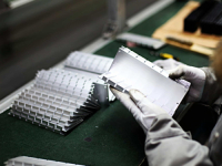 BOLAN UDARAC RUSKOJ EKONOMIJI: Washington planira uvesti carinu od 200% na uvoz aluminija iz Rusije