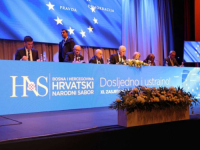 HNS USVOJIO NOVU DEKLARACIJU: Traže se promjene ustava, Izbornog zakona, RTV servis na hrvatskom jeziku...
