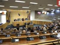 SUTRA SJEDNICA ZASTUPNIČKOG DOMA: Umjesto raspleta, slijedi novi zaplet federalne krize?