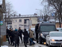 A, GDJE JE PEČAT?: Policija vrši pretres u zgradi Opštine Velika Kladuša, vijećnici optužili načelnika FIkreta Abdića da je...