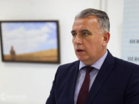 ŠERIF ŠPAGO 'POBIJEDIO': Prijedlog zakona o izmjenama Zakona o plaćama i naknadama u institucijama BiH, čiji je on predlagač...