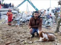 'BETON JE PAO NA NAS...': Preživio zemljotres pa sa lovačkim psom pomaže u potragama i spašavanju