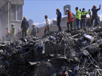 TLO SE NE SMIRUJE: Novi jak zemljotres pogodio Tursku, spasilačke službe na terenu...