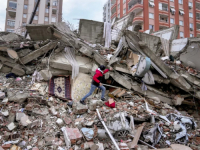 OTVORENA ISTRAGA: Uhapšeno 12 osoba zbog urušavanja zgrada u Adani