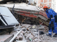 OBJAVLJUJEMO NOVE, ZASTRAŠUJUĆE FOTOGRAFIJE: Naša Civilna zaštita u turskom gradu Altakya traga za preživjelim (FOTO)